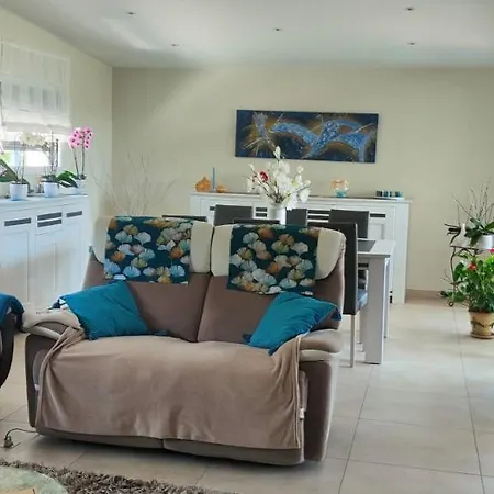 Homestay Laloue