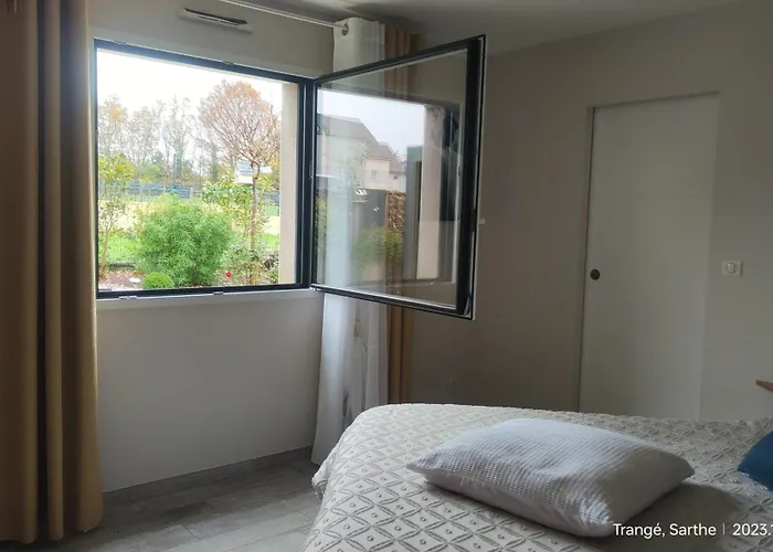 Laloue Habitación en casa particular Trangé