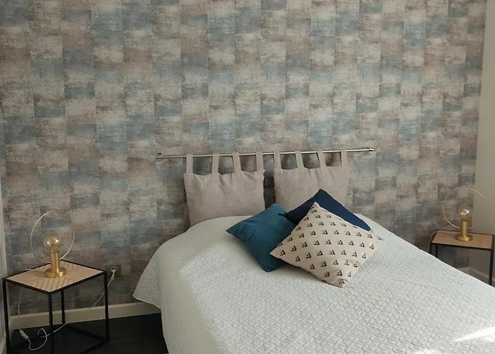 Rum i privatbostad Laloue